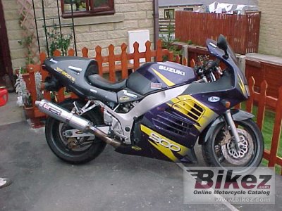 1998 Suzuki RF 900 R photo